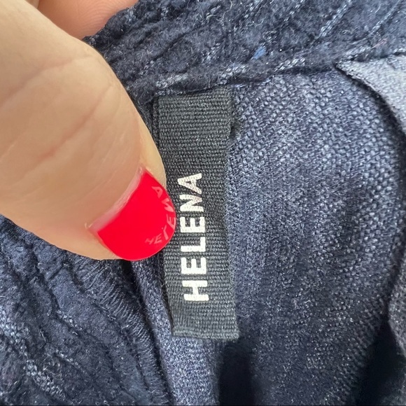 GRLFRND Helena Straight Leg Cropped Corduroy Pant in Midnight Train, Size 27 - Picture 10 of 13